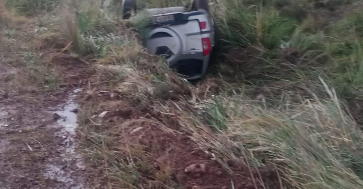 Vuelco sobre la ruta 76 en el Abra de la Ventana.
