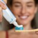 Alerta por lesiones bucales: prohíben una pasta dental de una marca reconocida