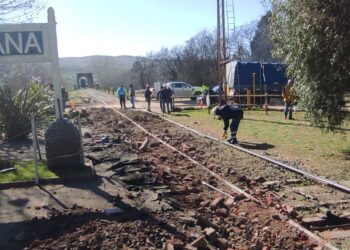 Paso a nivel en Sierra de la Ventana se normaliza tras descarrilamiento de tren