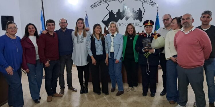 Informe acto de reconocimiento de María Sol Salgado del Honorable Concejo Deliberante