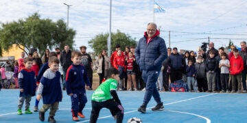 Nuevo playón deportivo para la Plaza “Los Amigos” del Barrio Sur