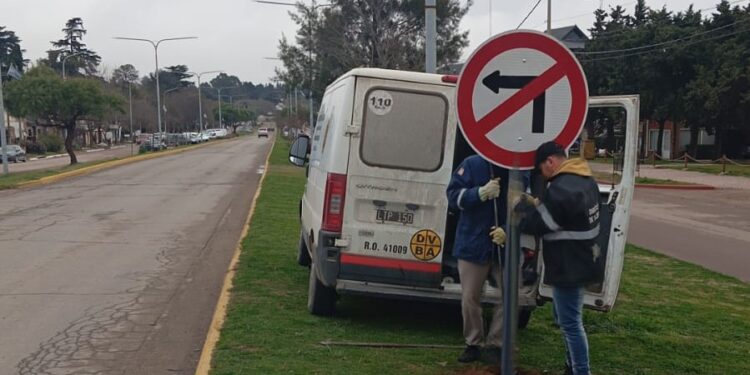 Nueva señalización en Av. San Martín para mejorar la seguridad vial