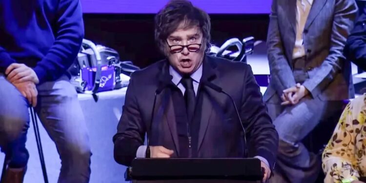 Están molestos porque les estamos afanando los choreos”, la frase del presidente hoy en Junín