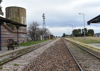 Pelliza propone un paseo recreativo en el acceso a Tornquist