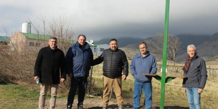 La CELT instaló dos tótems de conectividad en Villa Ventana