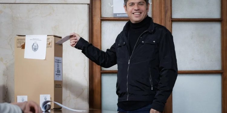 Contundente victoria de Fuerza Patria sobre LLA por más de 13 puntos: 46,9 a 33,8