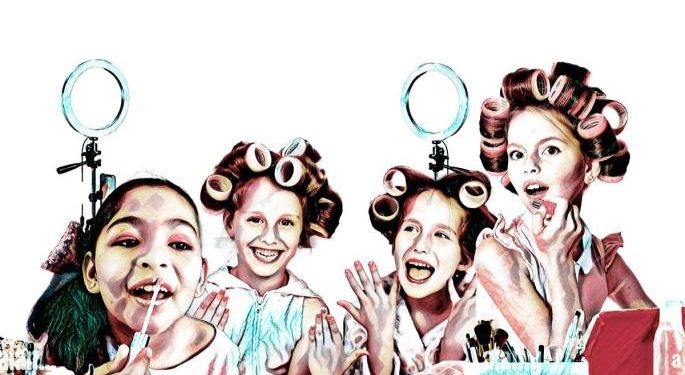 Vecinas en el aire: Cosmética y moda en las niñas ¿juego o mandato?
