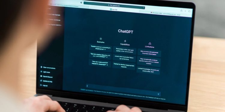 IA en las aulas: los docentes reclaman capacitación y alumnos a la deriva.