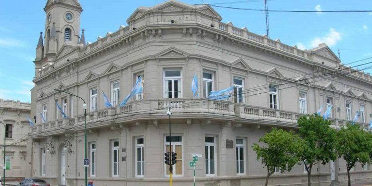 CRÓNICAS DE UNA MUERTE ANUNCIADA: La Plata