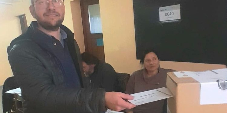 Luis Castro: «peleábamos con un escarbadientes frente a la billetera de Fuerza Patria, sumado a cuestiones internas que se dieron lamentablemente»