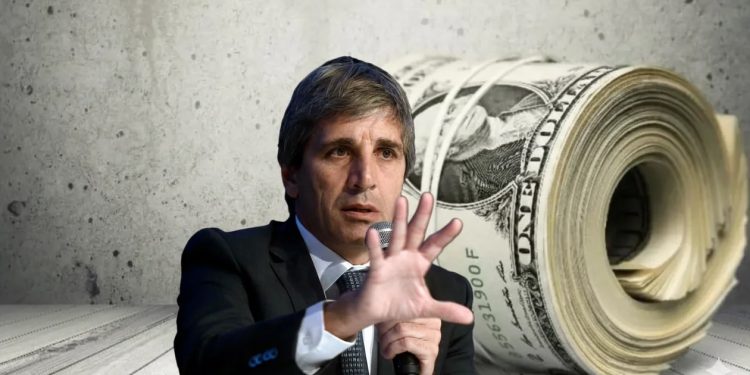 El “rulo” fatal de Luis Caputo: la sangría de US$2.000 millones al mes pone en riesgo el pago de la deuda