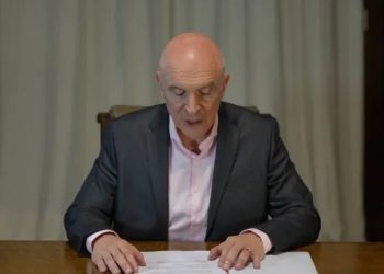 Espert reconoció que recibió 200 mil dólares, pero no baja su candidatura