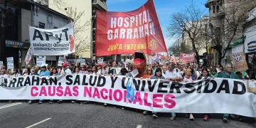 Movilización en defensa de la salud, la educación y los derechos de las personas con discapacidad
