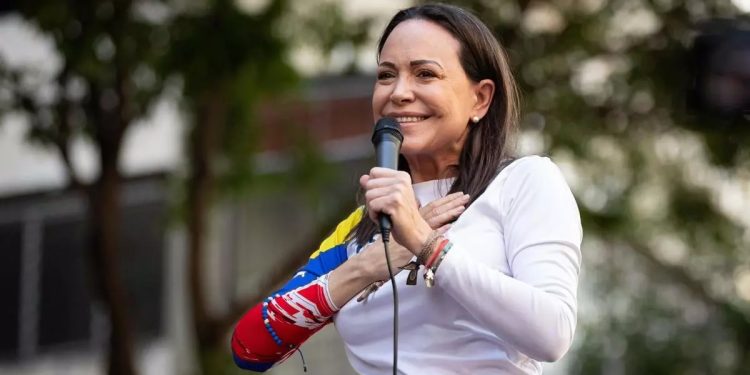 La opositora venezolana María Corina Machado se lleva el Nobel de la Paz que ansiaba Trump