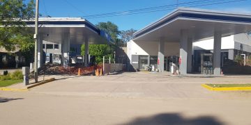 YPF Don Juan de Sierra de la Ventana Inicia Obras de Refacción en su Playa de Estacionamiento.