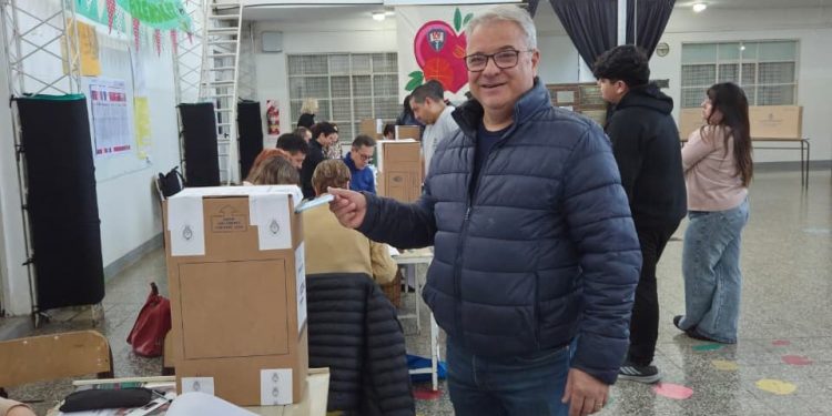 Baja Participación en Tornquist: A medio día, la asistencia a las urnas no alcanza el 30%