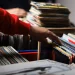 Por qué los vinilos se volvieron a poner de moda con más fuerza que nunca