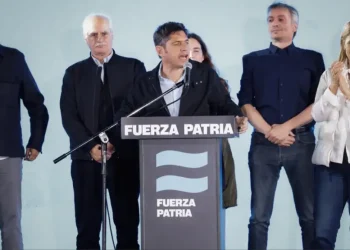 “Milei se equivoca si festeja este resultado electoral”, declaró Kicillof