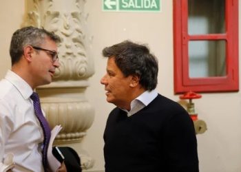 Manes denunció que Martín Menem lo amenazó