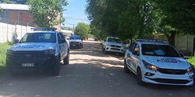 «Sobran pruebas»: Convocan a una masiva marcha en Saldungaray para exigir la detención de un ex concejal imputado por abuso.