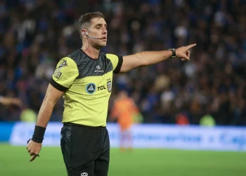 Se confirmaron los árbitros para los 4tos de final: quién dirige Boca-Argentinos