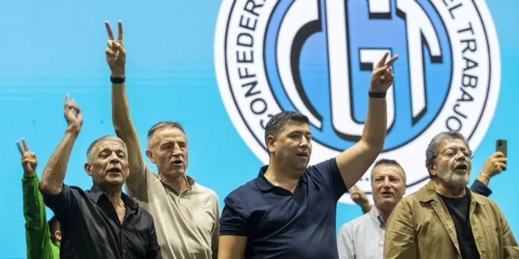 Reafirmación de la Unidad: La CGT elige nuevo triunvirato y advierte que «Con los trabajadores no se Jode» ante la Reforma Laboral