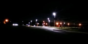 La Comarca Ilumina su Puerta: Finalizó la obra de luminarias LED en la rotonda de Frapal para un «Acceso Seguro»
