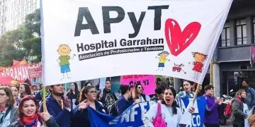 Trabajadores del Garrahan celebran un aumento histórico: “Ganamos una causa nacional”