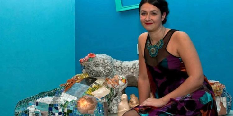 La paloma que unió a una artista argentina con México