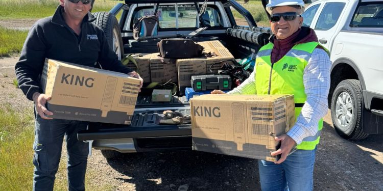 Saldungaray se ilumina esta noche! Nuevas luminarias LED en rotonda de FRAPAL y salida gracias a la Cooperativa y Vialidad Provincial