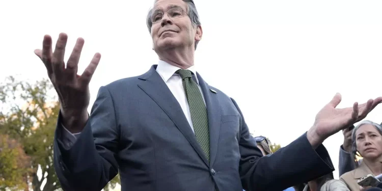 Scott Bessent reveló que la Argentina activó un primer tramo del swap con el Tesoro de Estados Unidos