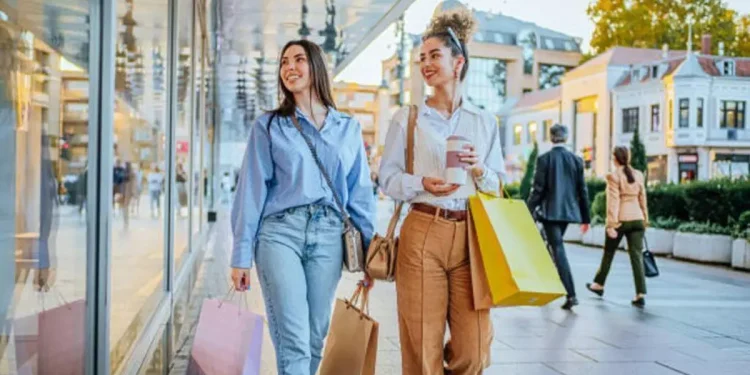 Día mundial contra el consumismo: ¿por qué se celebra el 28 de noviembre?