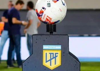 Más caliente que nunca: así quedó la tabla del descenso a la Primera Nacional