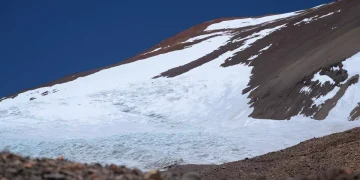 Greenpeace advierte por un nuevo intento de modificar la Ley de Glaciares: “Es un ataque directo al agua de los argentinos”
