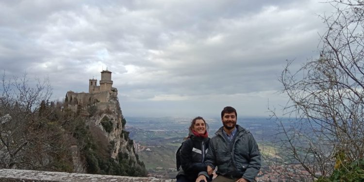 De la Pampa a Tasmania: La aventura global de dos ingenieros agrónomos entre olivos, tambos y ovejas