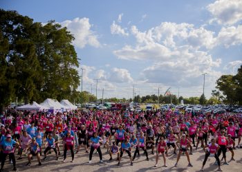Más de 5.000 personas participaron en la 3era edición de la carrera “Amo Mis Mamas” en Ensenada