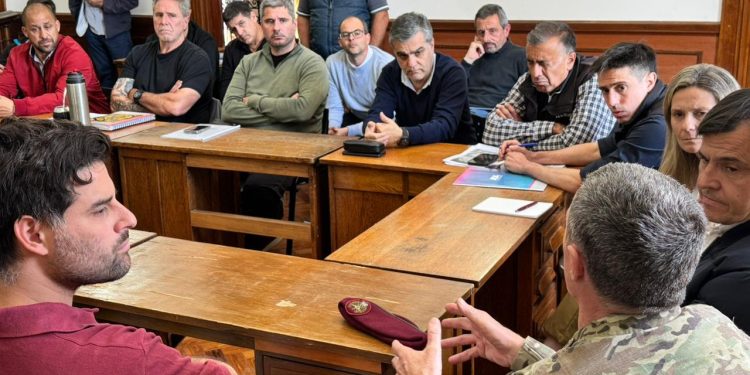 La Provincia continúa coordinando acciones de asistencia en zonas afectadas por inundaciones