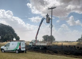 Desprendimiento de un tramo de fibra óptica en el acceso a Tornquist