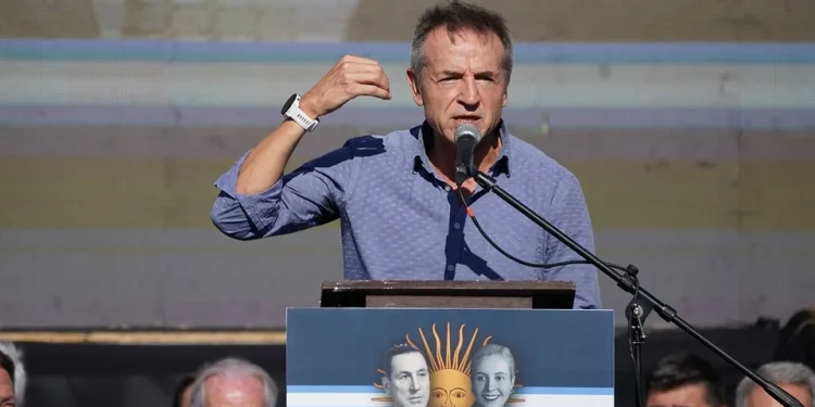 La CGT rechazó la reforma laboral y promete una movilización “contundente” a Plaza de Mayo