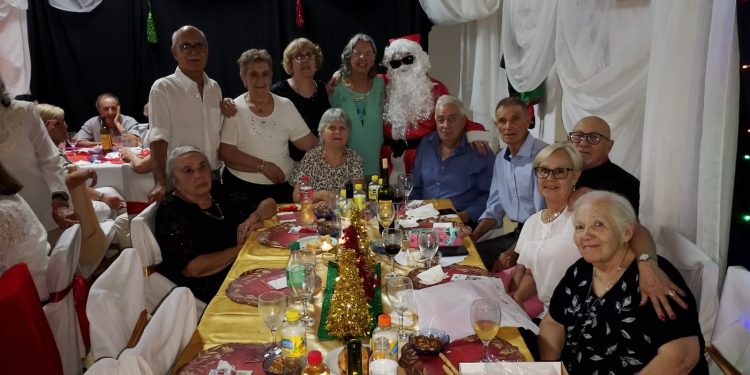 Fiesta inolvidable: El Centro de Jubilados «Eterna Primavera» celebró el fin de año a toda orquesta