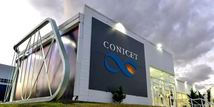 Directores de Centros del CONICET se suman al rechazo por la decisión del Gobierno de desmantelar el sistema científico argentino