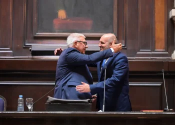 Alejandro Dichiara fue electo como presidente de la Cámara de Diputados bonaerense