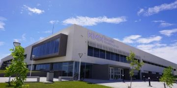 Nacieron trigemelas, un caso que se da en 200 millones de nacimientos