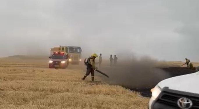Dos rayos provocaron un incendio en la Estancia «Las Acacias»: El rápido accionar evitó daños mayores