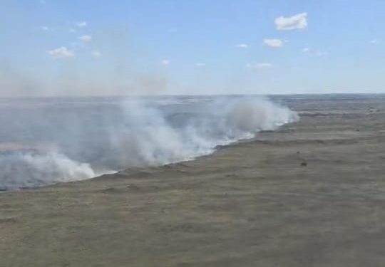 Bomberos de Sierra de la Ventana aportan tecnología y drones en el incendio de Villarino