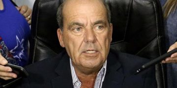 El Ministerio de Seguridad bonaerense ratifica al subcomisario Guevara y desaira el pedido de Moccero