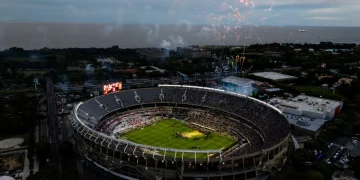 River anunciará a fines de enero que techará el Monumental y que aumentará la capacidad a 100 mil espectadores