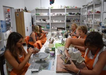 Del celular a la arcilla