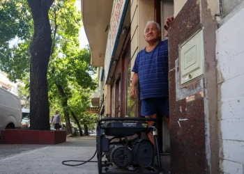 Un apagón masivo dejó a unos 4 millones de personas sin luz en la Ciudad y el conurbano