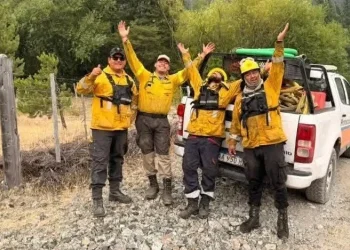 Lluvia, emoción y un leve alivio en Chubut frente a los incendios